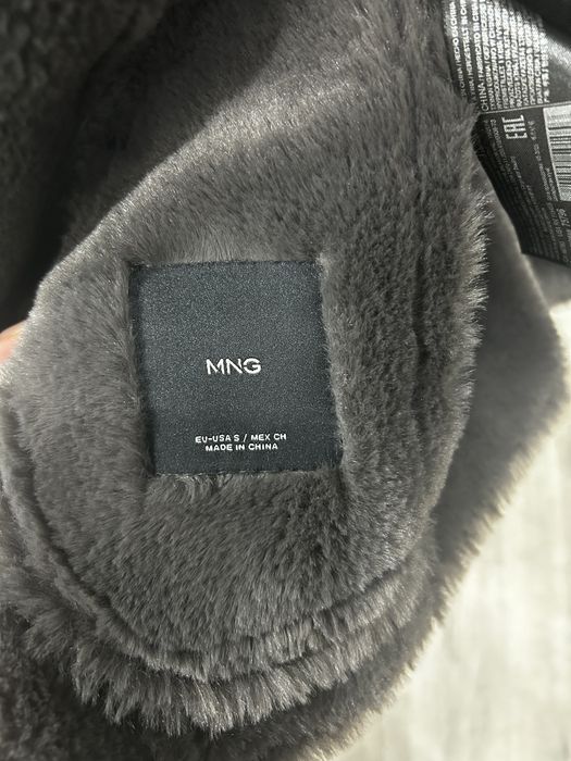 Продам дубленку фирма Манго(новая)