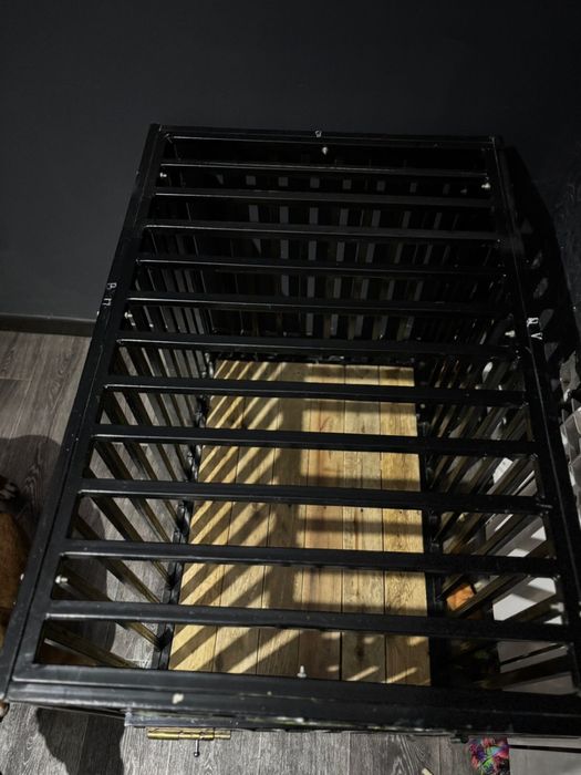 Продается клетка для собаки