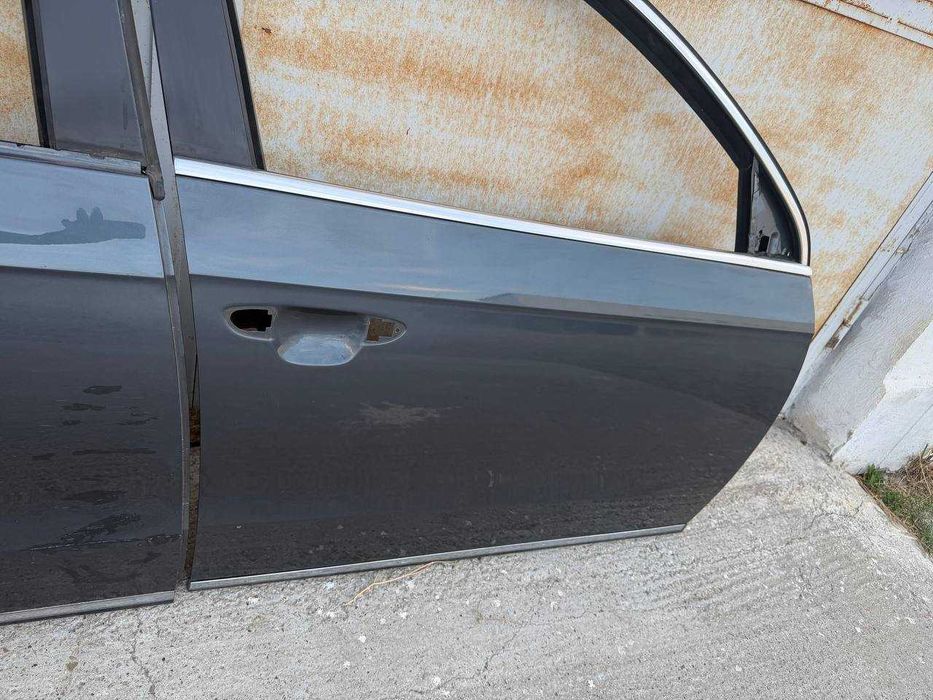 Usa vw passat b7 break portiera fata spate dreapta cod culoare LK7X