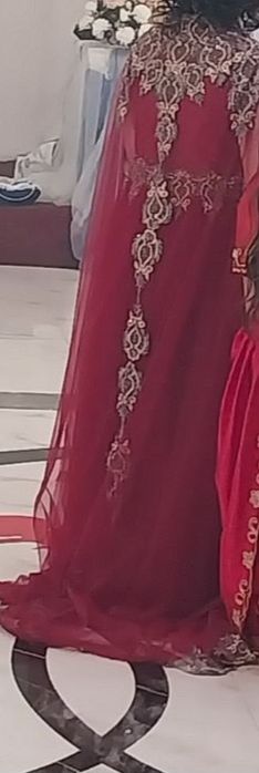 Дамска червена рокля