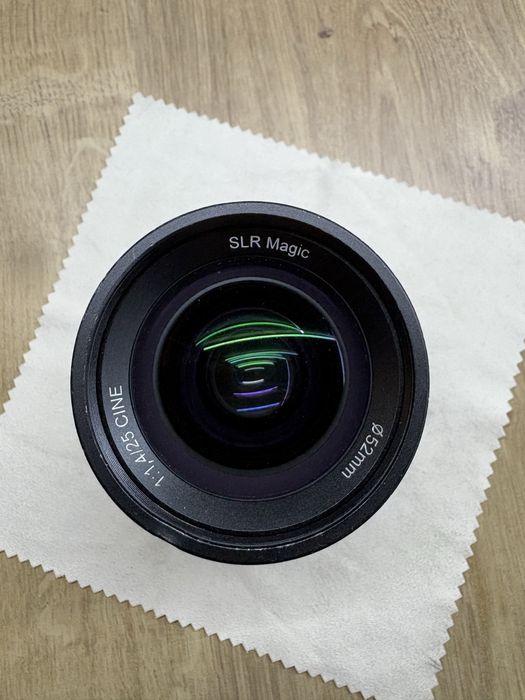 Объектив SLR magic 25mm