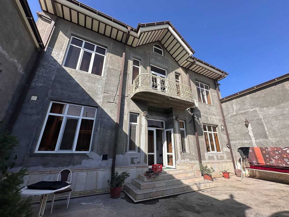 2х этажный дом 3,5 соток, 7 комнат, Дагбитская