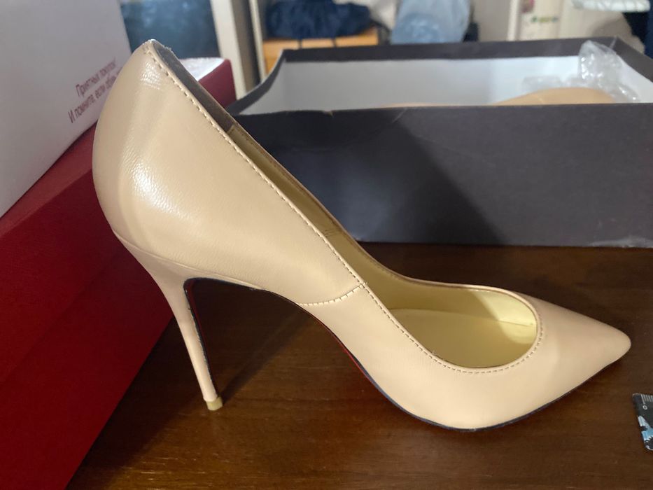 Туфли Christian Louboutin новые