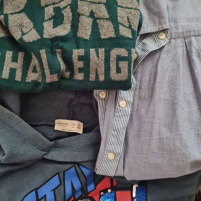 Одежда джинсы рубашка кофты на мальчика 11 12 лет