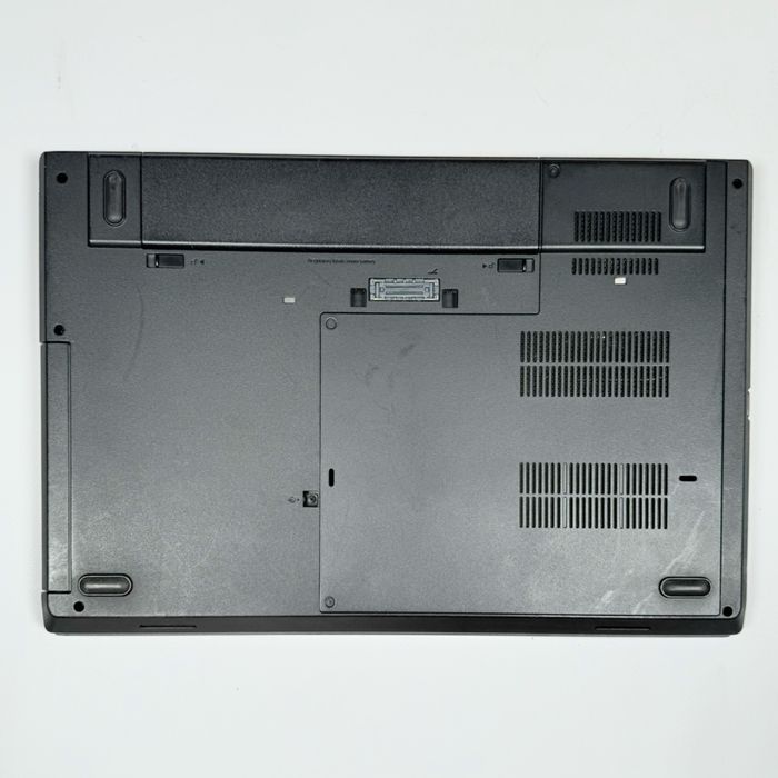 ЛаптопLenovo ThinkPad L570/15,6” FHD/i3-7100U/256GB NVMe