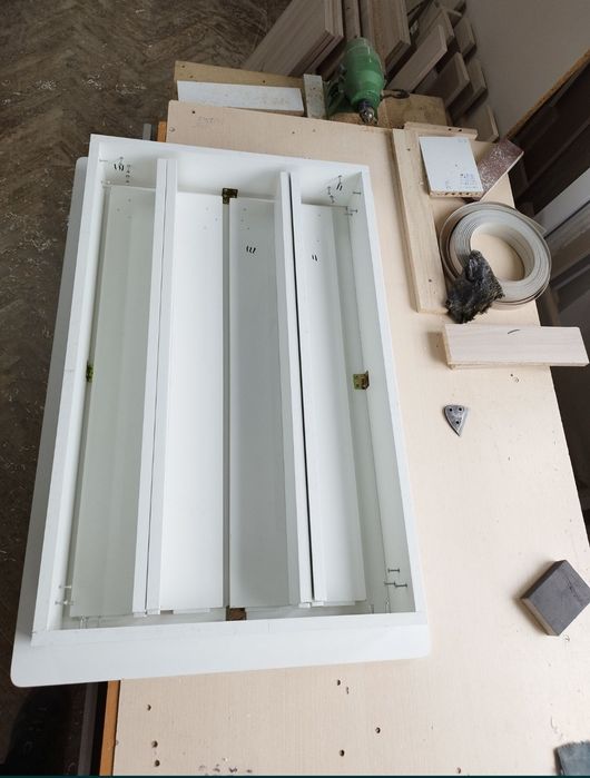 Столы кухонные продам