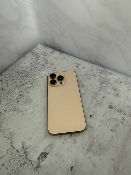 IPHONE 16 PRO Кульсары (0608/938185)