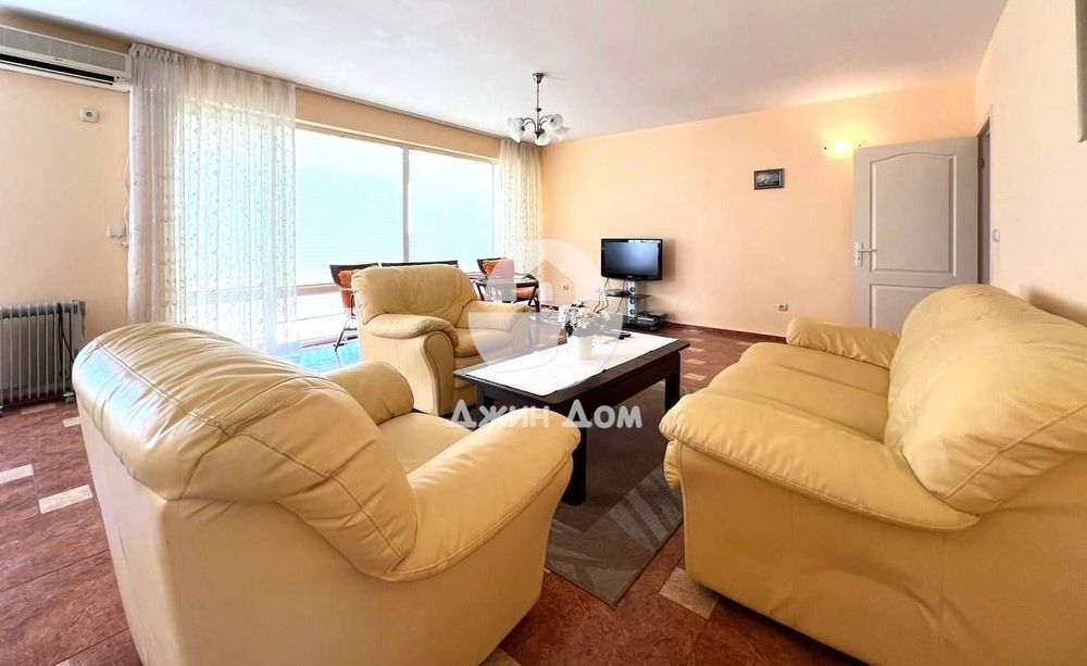 Продава се Тристаен апартамент в Свети Влас - 104 кв.м за 1730 €/кв.м - Снимка #2