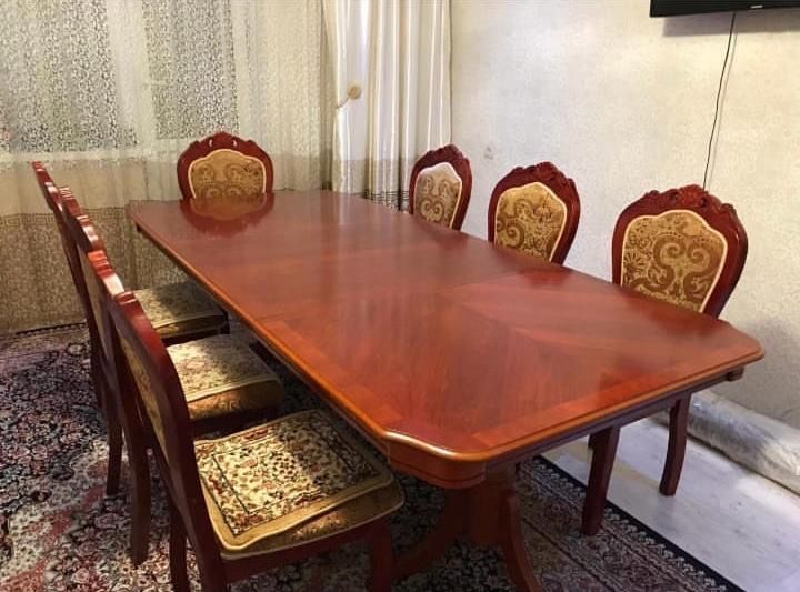 Продам стол со стульями