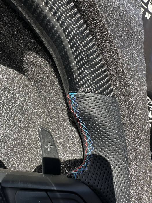 Volan Carbon BMW F30 F40 F44 F10 F20 F22 F11 F15 seria 1/2/3/4/5