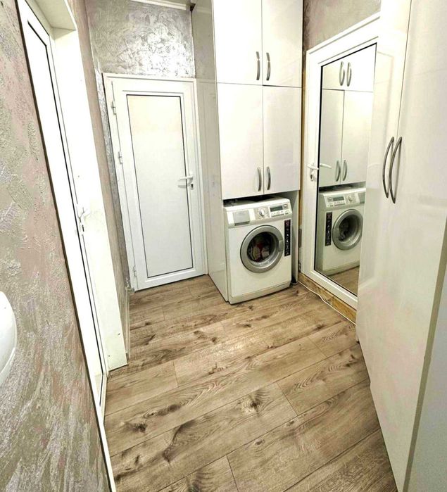 Продава се Тристаен апартамент в Стара Загора, Опълченски - 67 кв.м за 1268 €/кв.м - Снимка #21