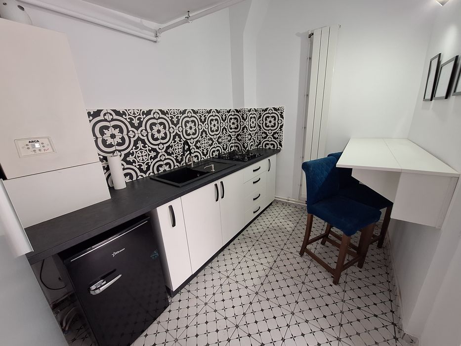 vand casa ultracentral