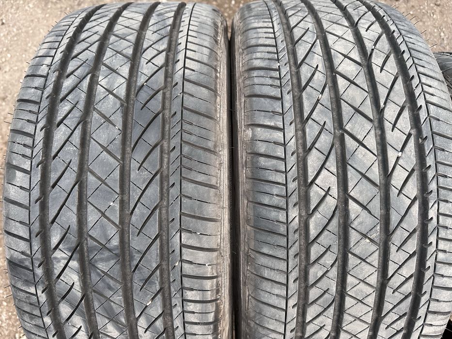Шины 235/40R19 (4шт)