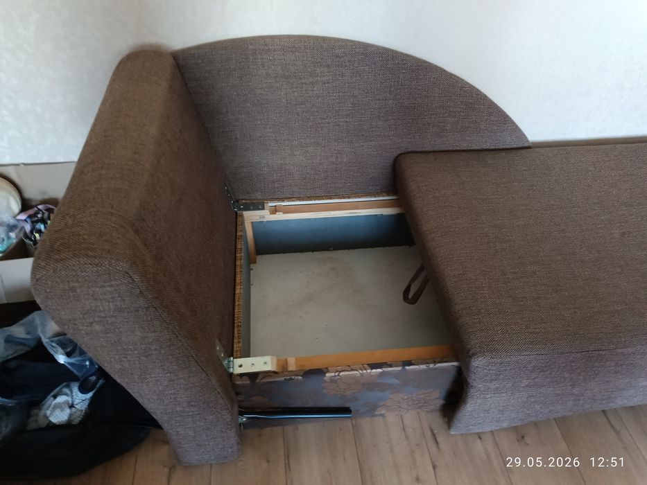 Продам детский диванчик!