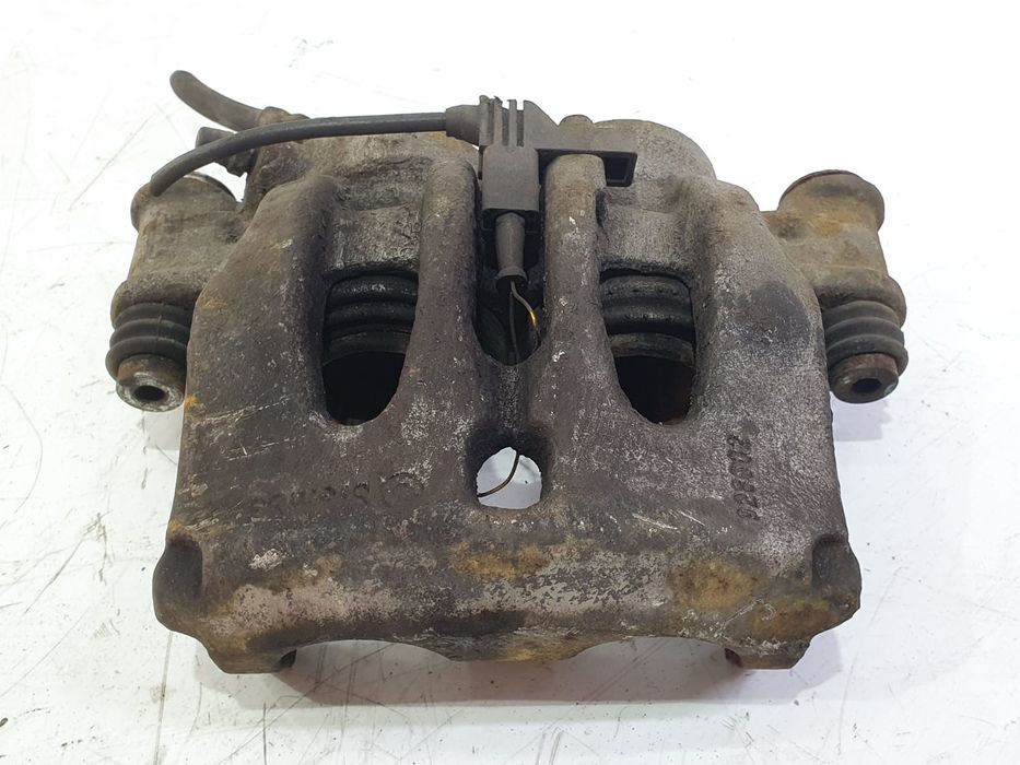 Etrier stanga fata Mercedes Benz Vito W639 (2003 - 2010) 2.2 cdi 2.2 cdi om646980
