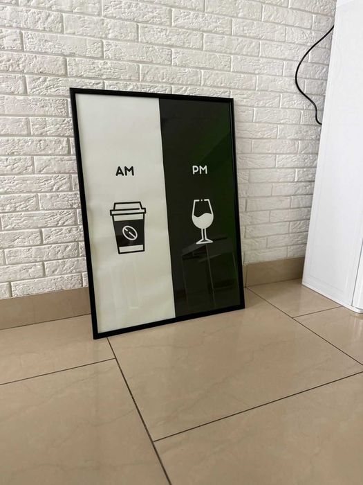 Продам стильные картины в рамках