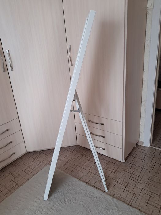 Продам напольное зеркало