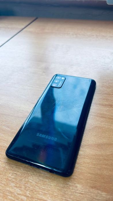 Samsung a41 продам/обмен