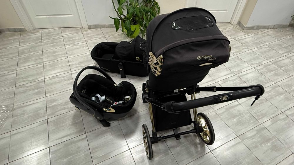 CYBEX Priam Platinum от Jeremy Scott