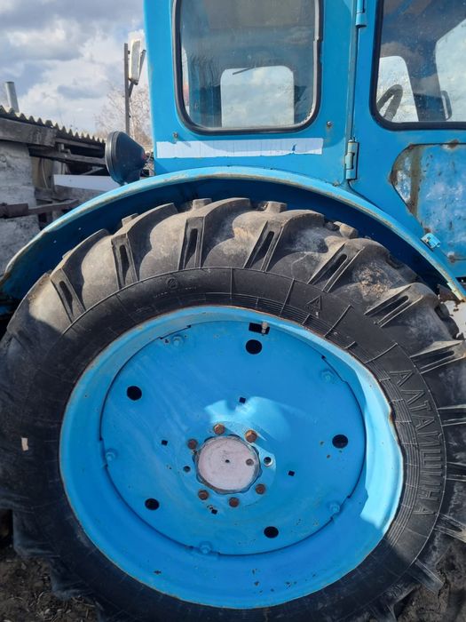Продам трактор т40
