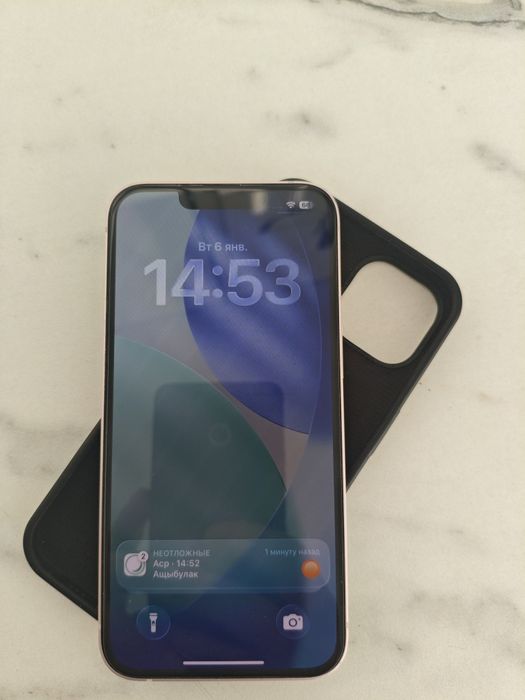 Айфон 13 розовый