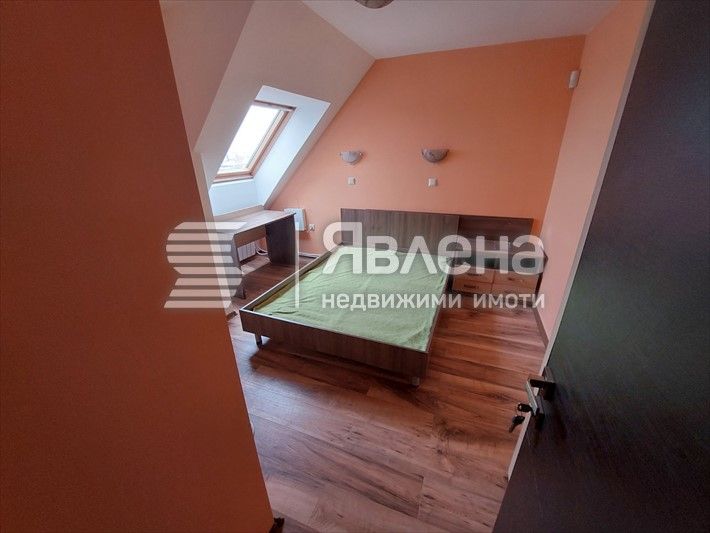 Продава се Тристаен апартамент в Поморие - 70 кв.м за 1643 €/кв.м - Снимка #7