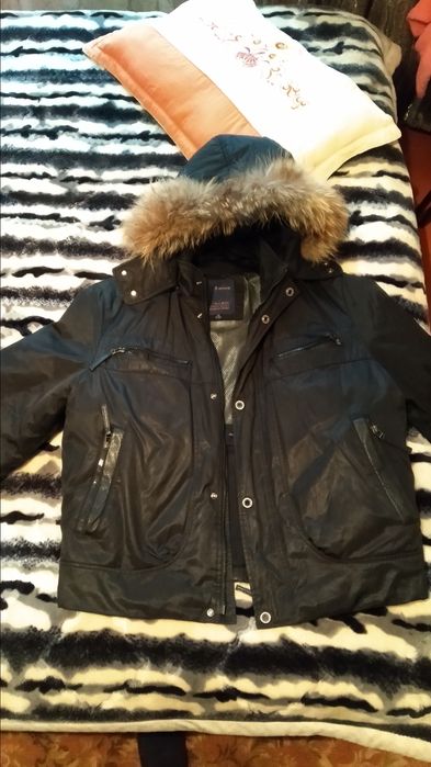 Продам куртку мужскую