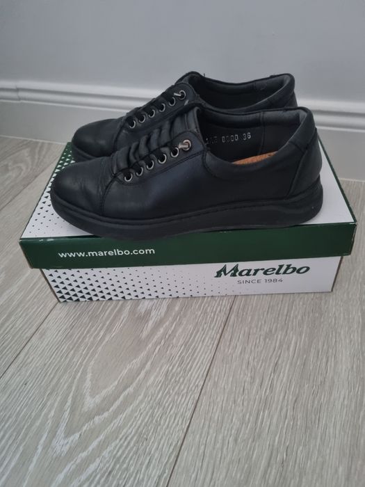 Pantofi băieți din piele marca Marelbo marime 36