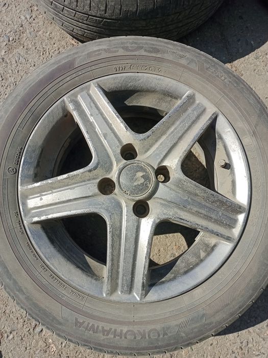 Продам шины с дисками на 14,