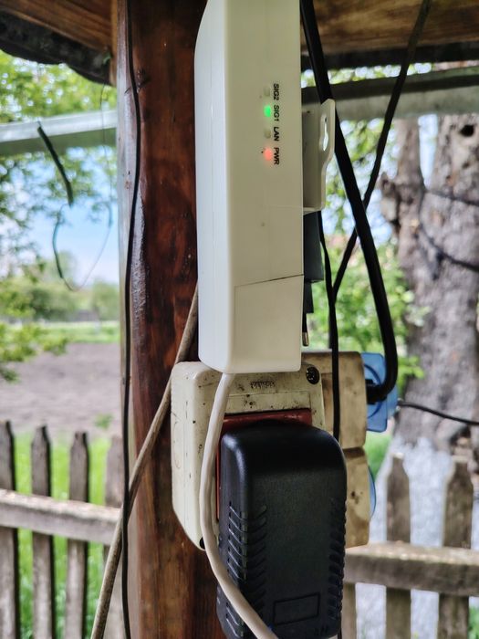 Wifi extender cu LAN si WiFi IP 67 exterior oferta