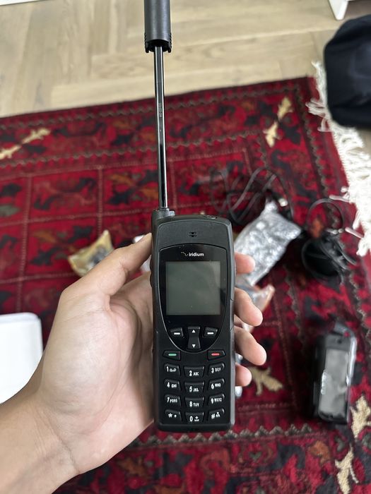 Спутниковый телефон, Iridium 9555