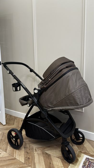 Продаю коляску в хорошем состоянии