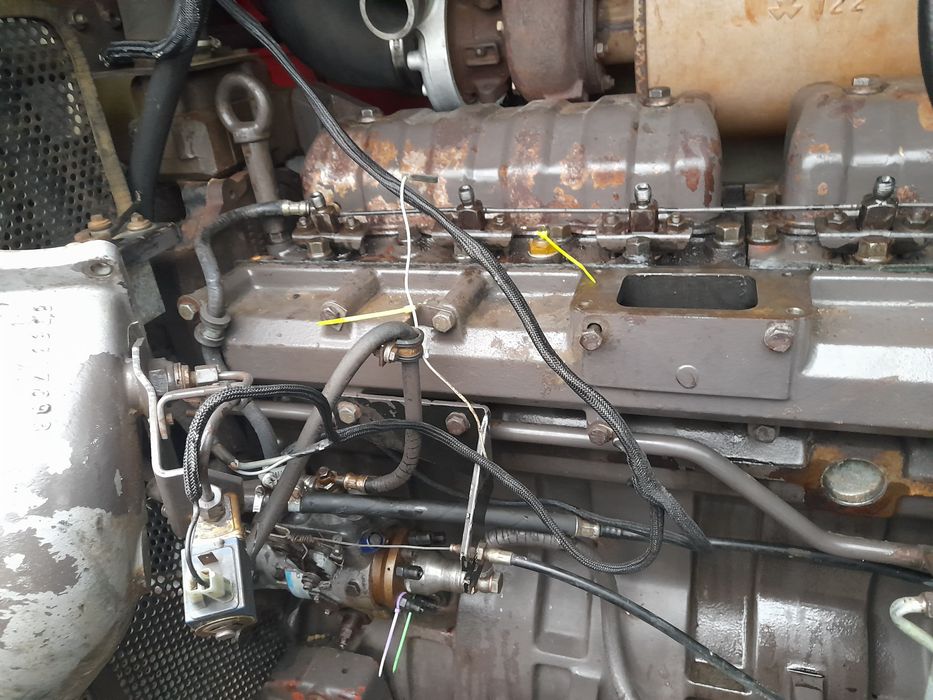 Reparati tractoare