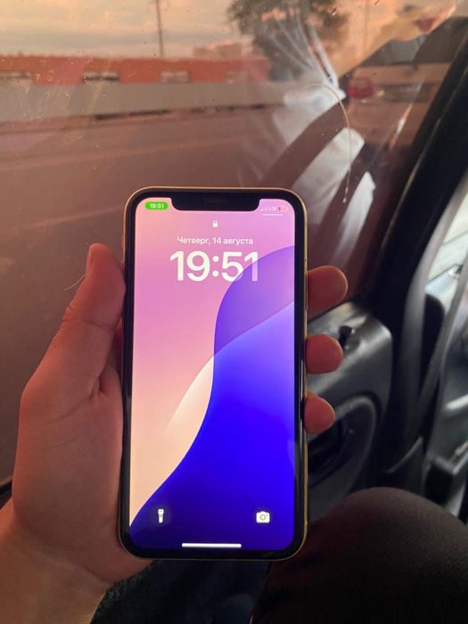Айфон 11 128гб 69% емкость