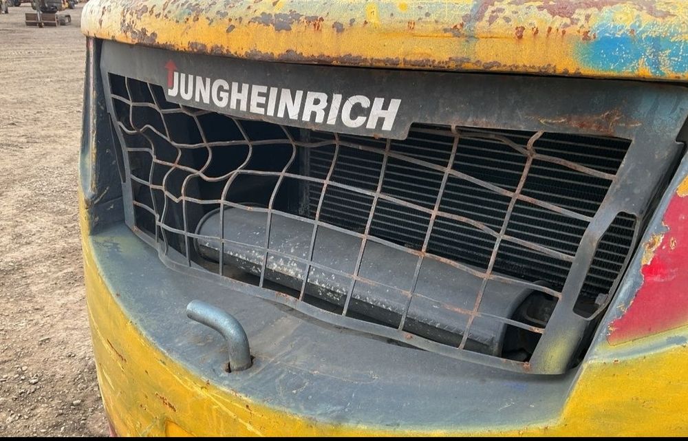 Vand/inchiriez Stivuitor JUNGHEINRICH DFG 435S 2011 diesel