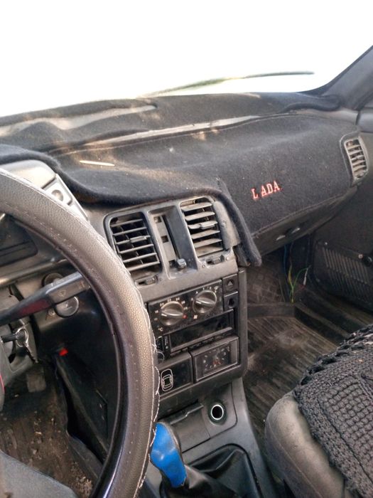 Продаю ваз 2110