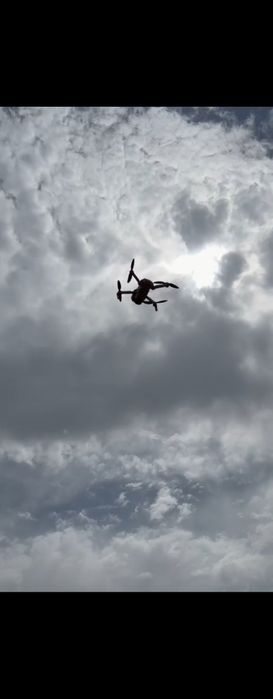 Продам квадрокоптер DJI Mini 2 (версия Fly More Combo)
