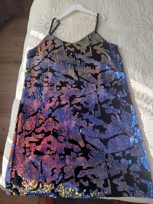 Две официални рокли С размер