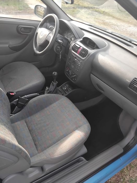 Vând Opel corsa motor de 1.benzina