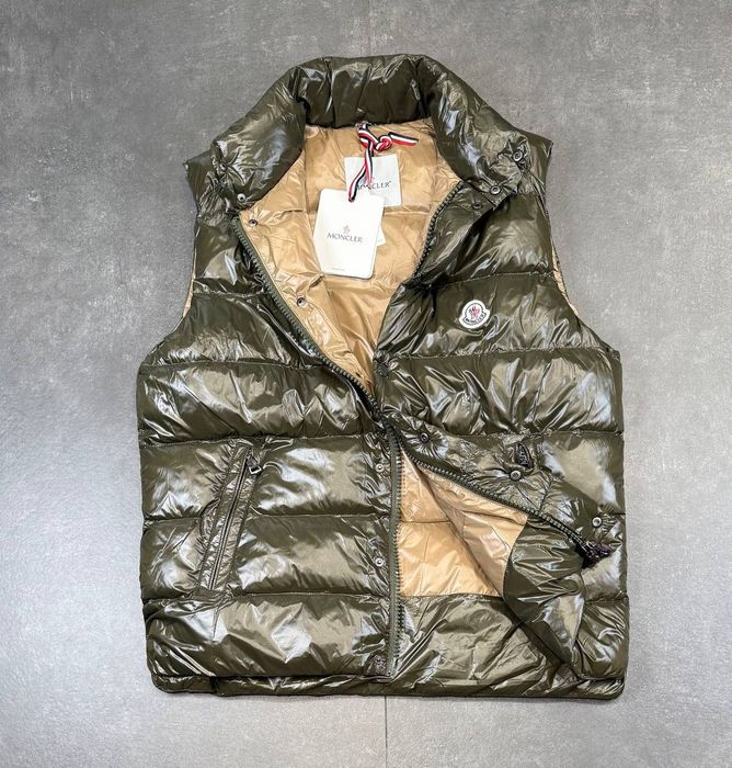 Мъжки елеци различни модели