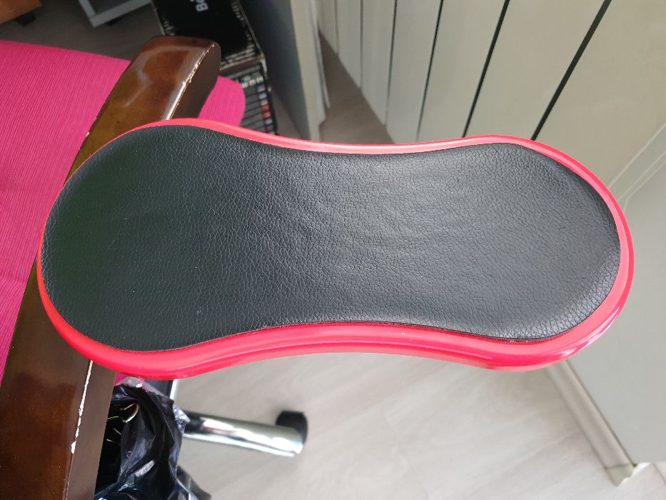 Подлакътник за бюро, офис стол или маса ЧЕРНО