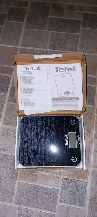 Vând cântar  de bucătărie electronic pt alimente  Tefal Optiss