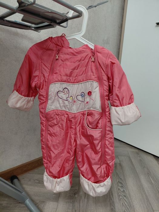 Отдам весенний комбинезон 68 рост