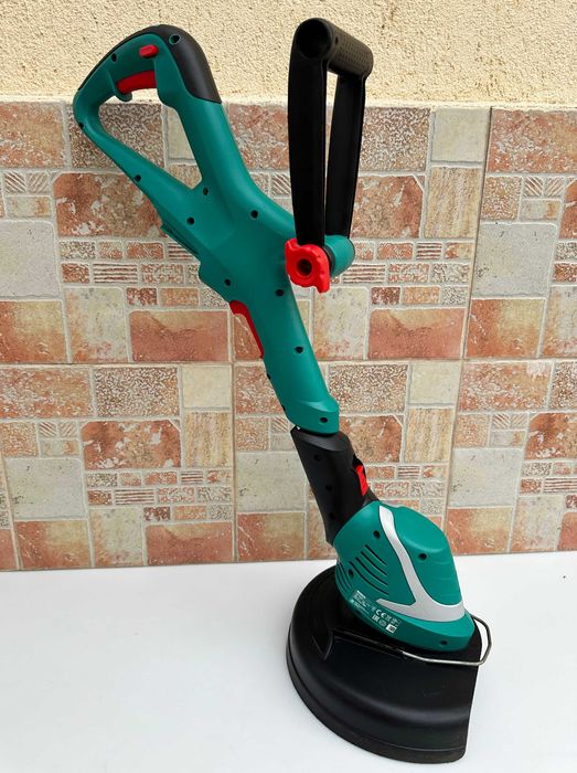 BOSCH ART 26-18 Li - Акумулаторен тример 18V 2.5Ah като нов!