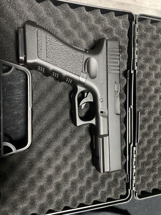 Airsoft glock  17/19