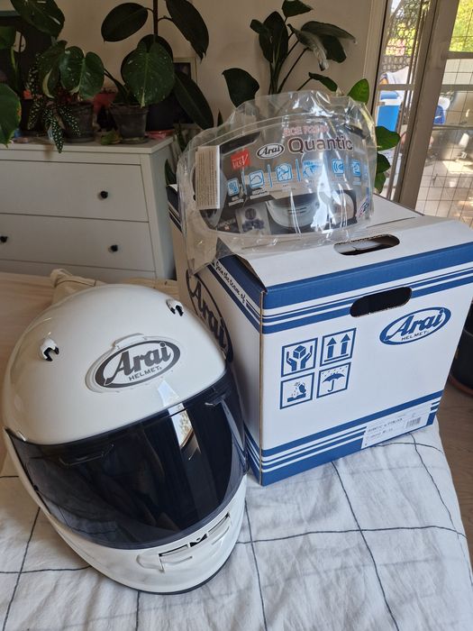 Casca moto Arai Quantic Alb, M