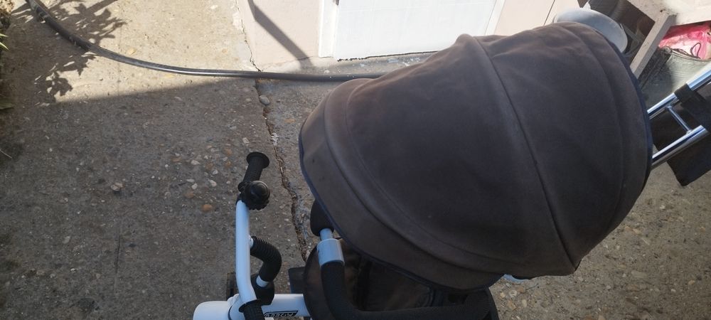 Детска триколка запазена