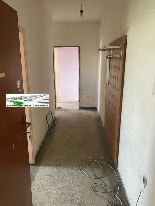 Продава се Двустаен апартамент в Пловдив, Христо Смирненски - 65 кв.м за 1224 €/кв.м - Снимка #2