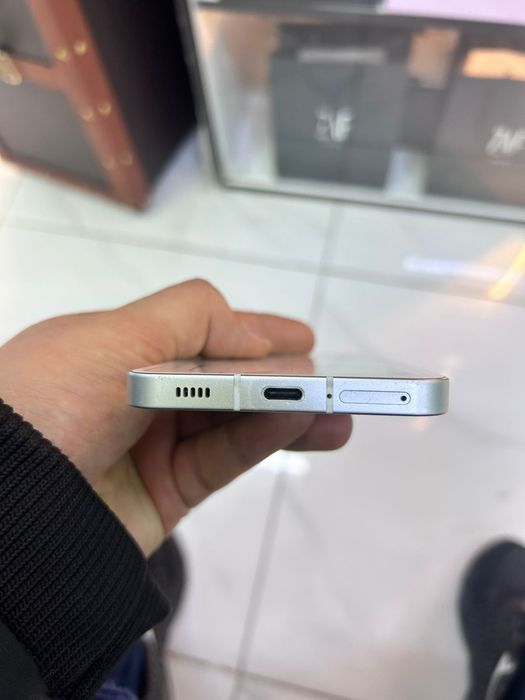 Продаю, телефон Nothing phone