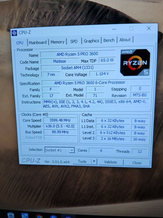 Геймърски компютър ryzen 5 3600 16гб